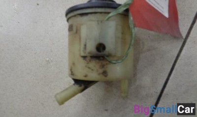 Бачок гидроусилителя от Nissan Primera P12 2001-2008