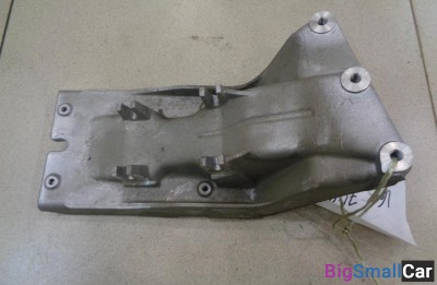 Кронштейн рулевой колонки от Rover 75 RJ 1999-2005