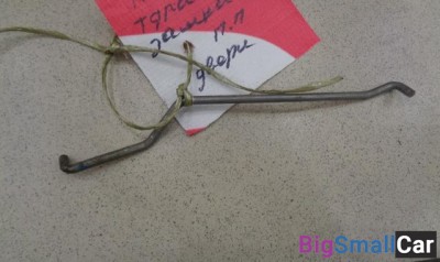 Тяга замка двери передней правой от Mitsubishi Lancer 9 CS 2000-2008