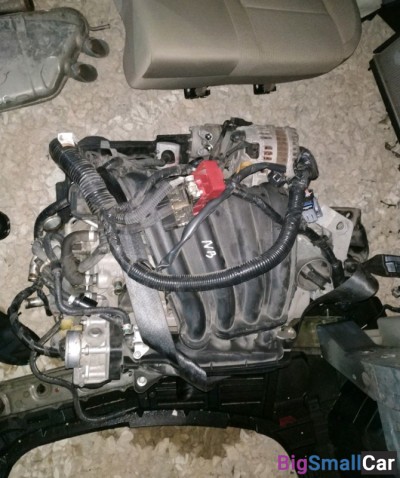 Двигатель Ниссан hr15